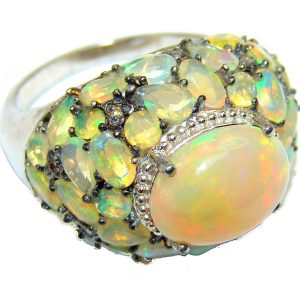 EVOLUTIONARY BEAUTY Genuine 18.5 carat Ethiopian Opal .925 Sterling Silver handmade Ring size 9