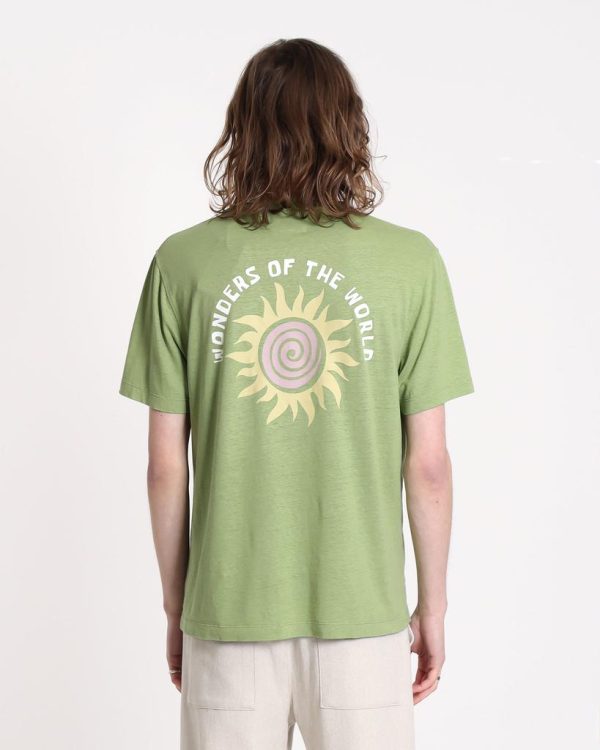 Merchant Archive - Graphic T-Shirt - Wonders Sun Swirl Print - Turf Green