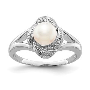 Sterling Silver .01 Ctw Diamond & FW Cultured Pearl Ring Size 6